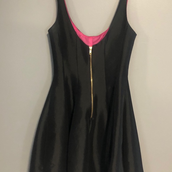 Breakfast at Tiffanys Styled cocktail dress - Picture 2 of 3